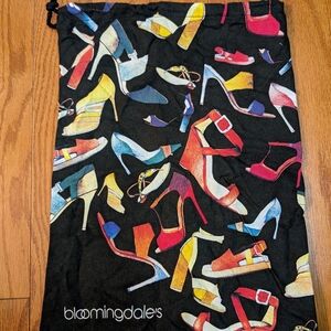 Bloomingdale's shoe canvas dust bag with drawstring. Colorful and fun.